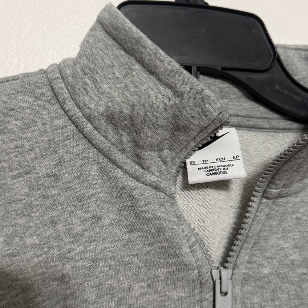 Nike Women's Gray Sportswear Club Fleece Quarter-Zip Sweatshirt - Picture 7 of 8